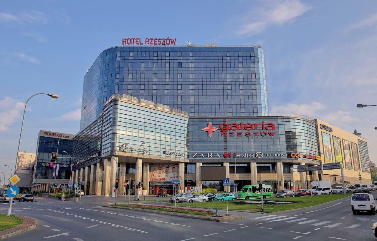 Hotel 제수프 외부 사진