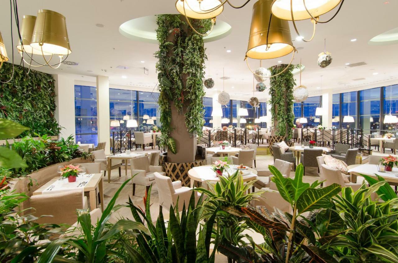 Hotel 제수프 외부 사진